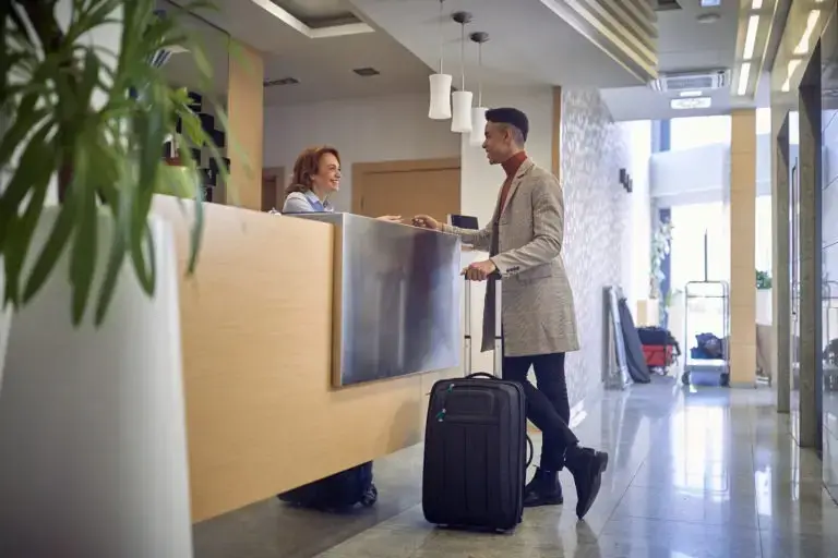Booking Behaviors: Exploring Guest Loyalty | OUTRCH
