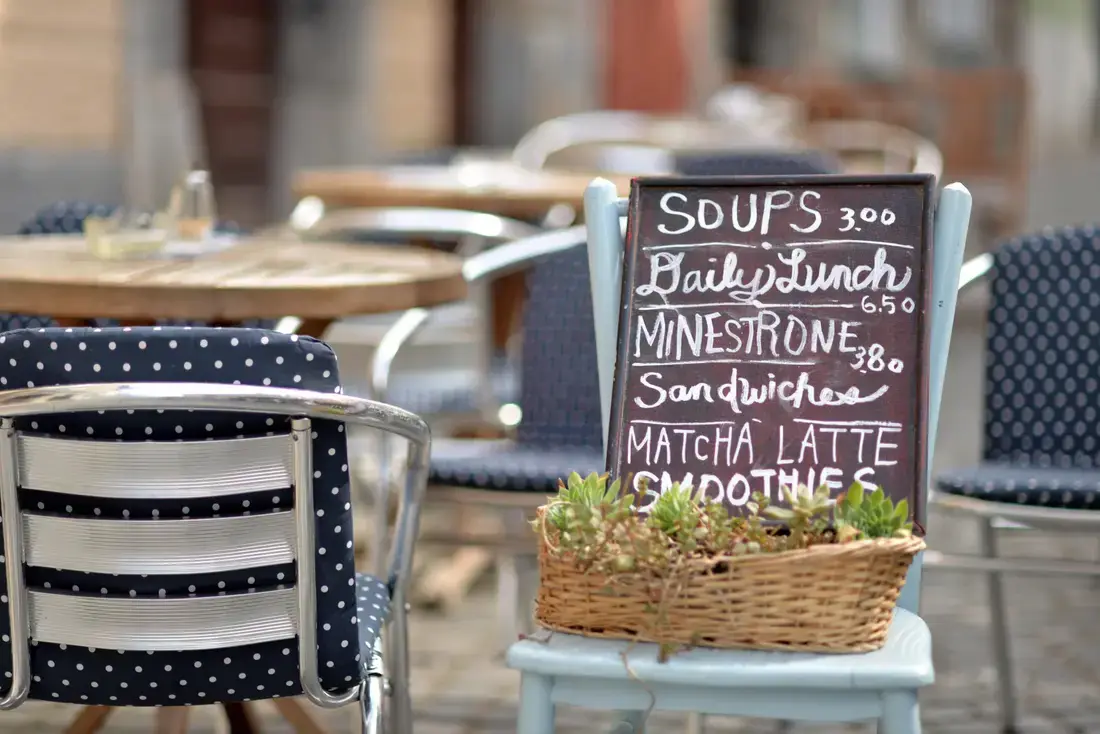 23 Restaurant Marketing Ideas to Drive Revenue and Loyalty