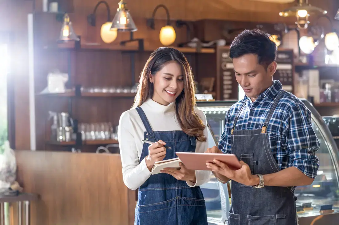 Guide to Writing a Restaurant Marketing Plan (Templates, Ideas & Strategies)
