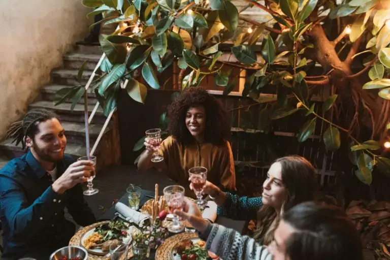 Australia Guide: The Playbook to a Successful Summer Holiday Season