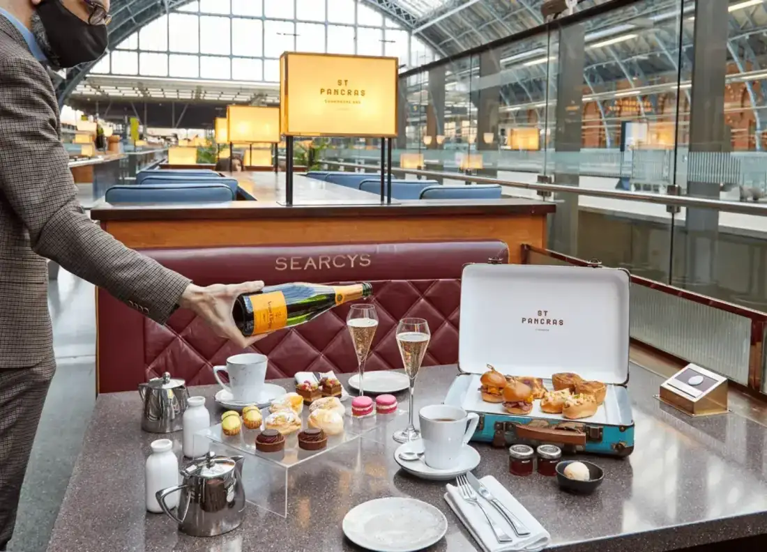 Searcys Enhances the Guest Experience by Partnering with OUTRCH & TheFork