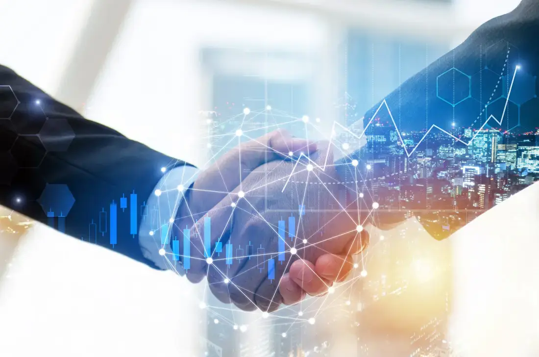 Amaka Launches Integration Between OUTRCH and Revel Systems