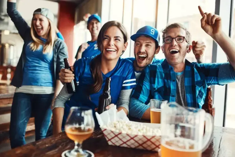 sports fans celebrating